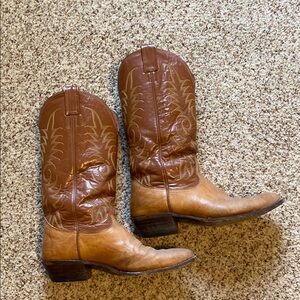 Nocona Tan Leather Western Boots